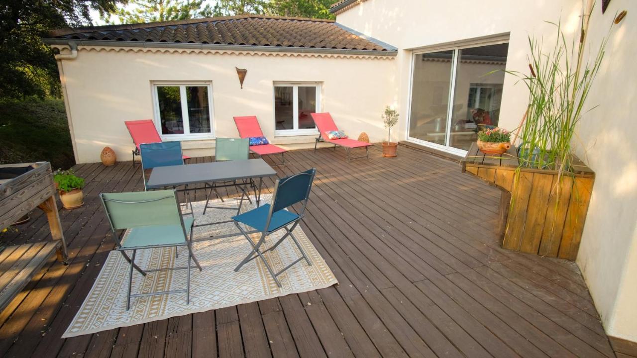 Gite Lechappee Bleue Dromoise - Villa Aouste-sur-Sye エクステリア 写真